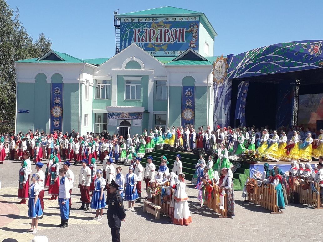 “Рябинушка” “Каравон” фестивалендә катнашты