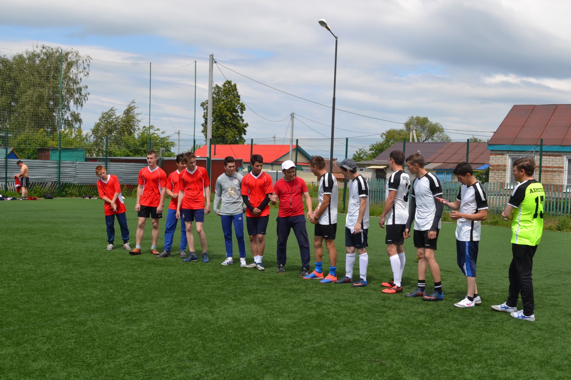 Спортсмены района отметили День России футбольным турниром