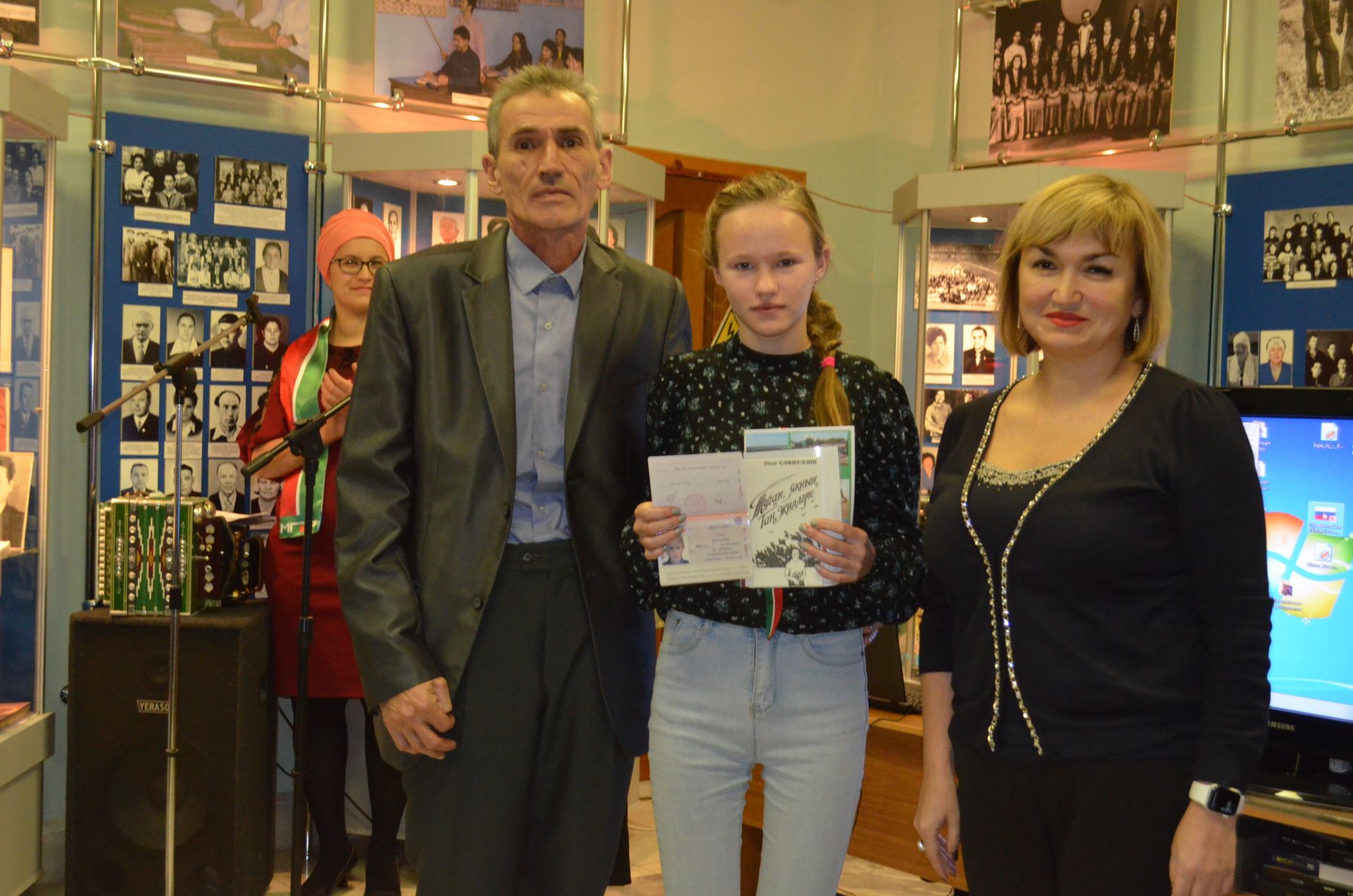 В Апастово вручили первые паспорта