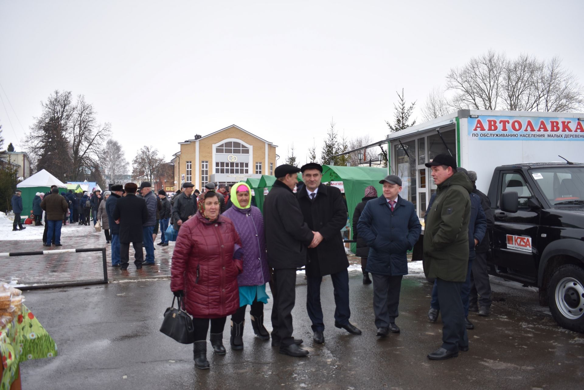 Апаста Нәүрүз бәйрәме уңаеннан авыл хуҗалыгы товарлары ярминкәсе узды