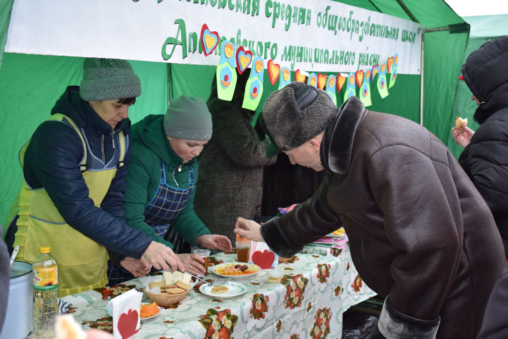 Апаста Нәүрүз бәйрәме уңаеннан авыл хуҗалыгы товарлары ярминкәсе узды