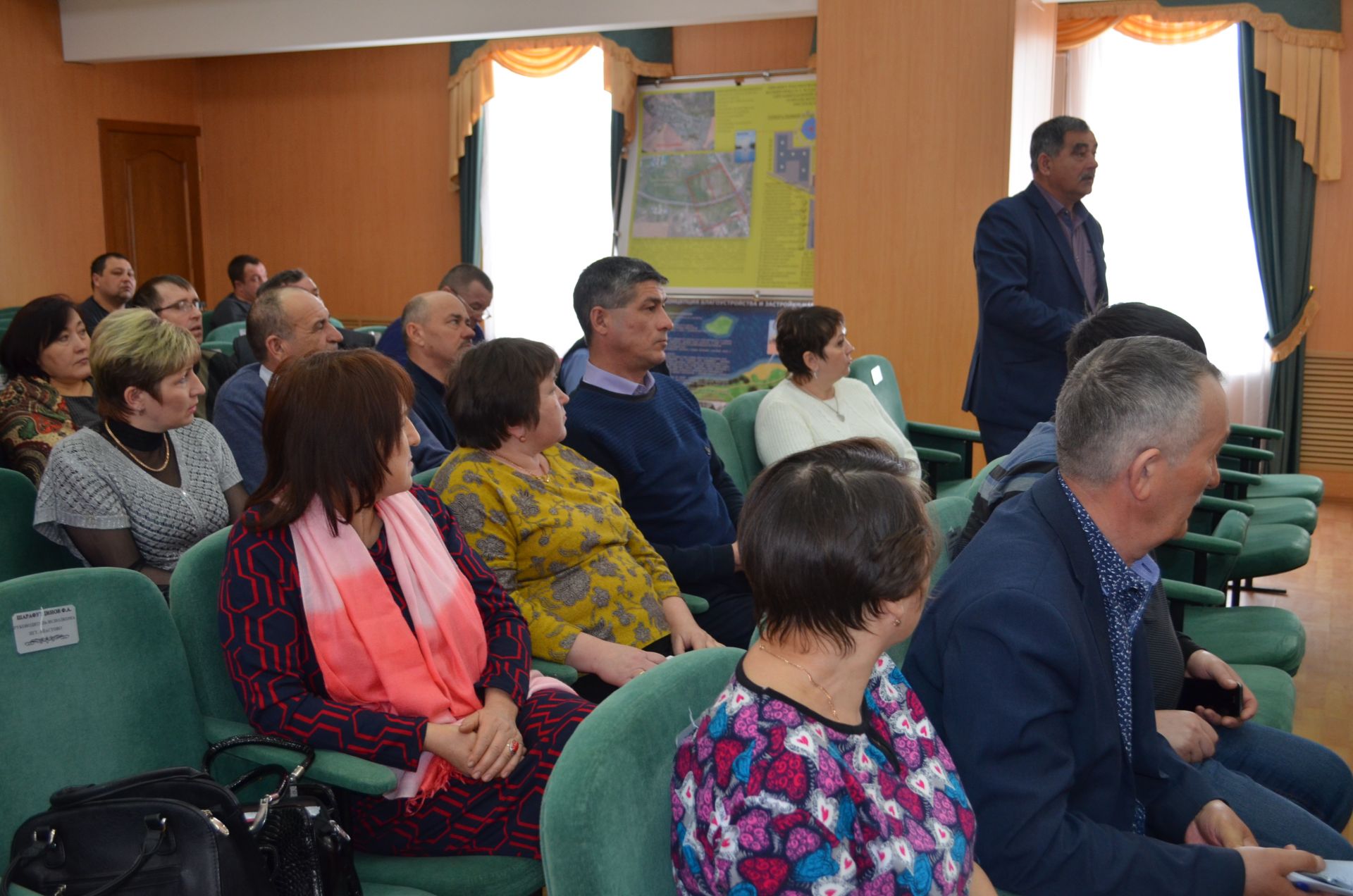 В Апастово прошло зональное совещание в связи с началом санитарно-экологического месячника