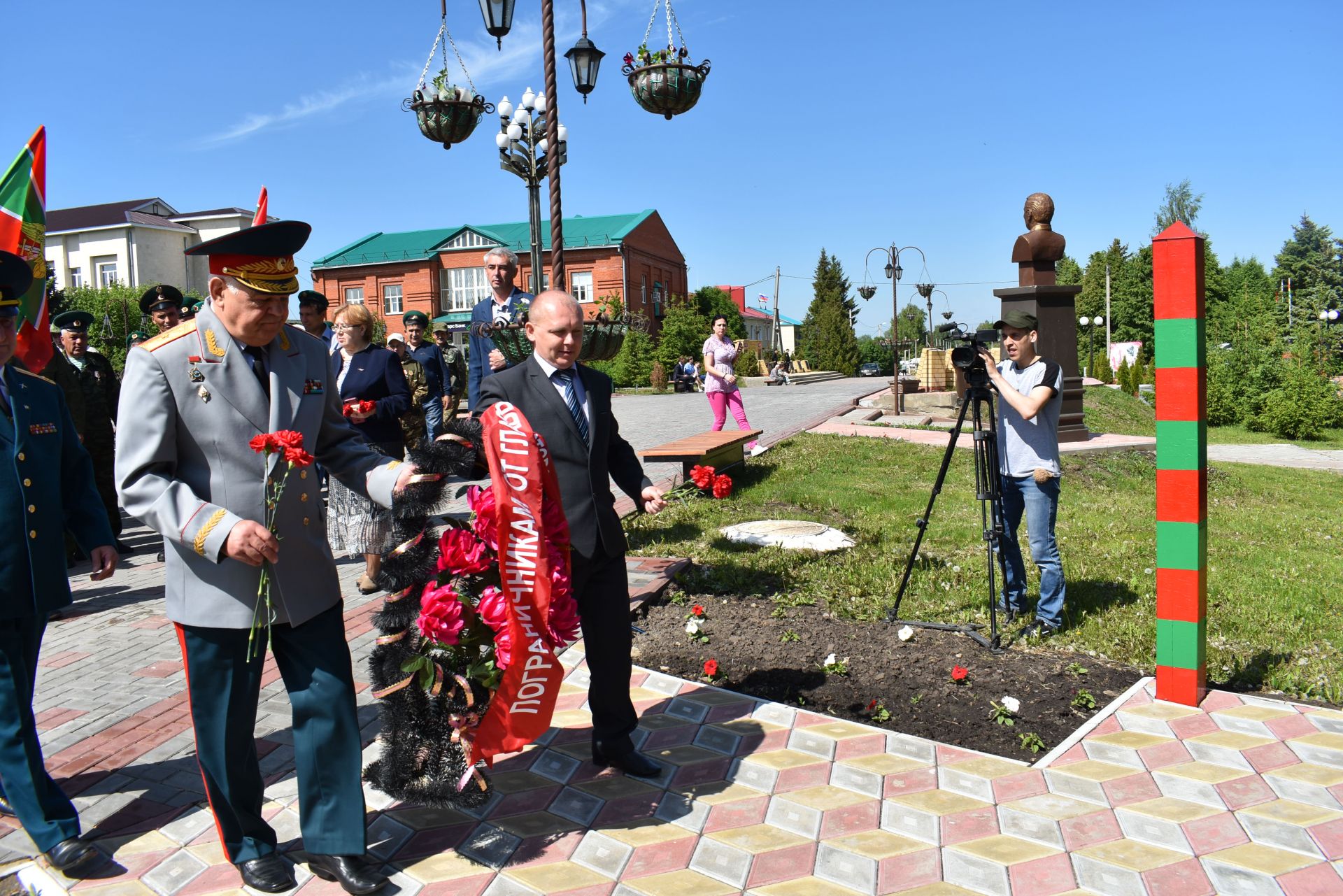 Апаста чик сакчылары көнен билгеләп үттеләр