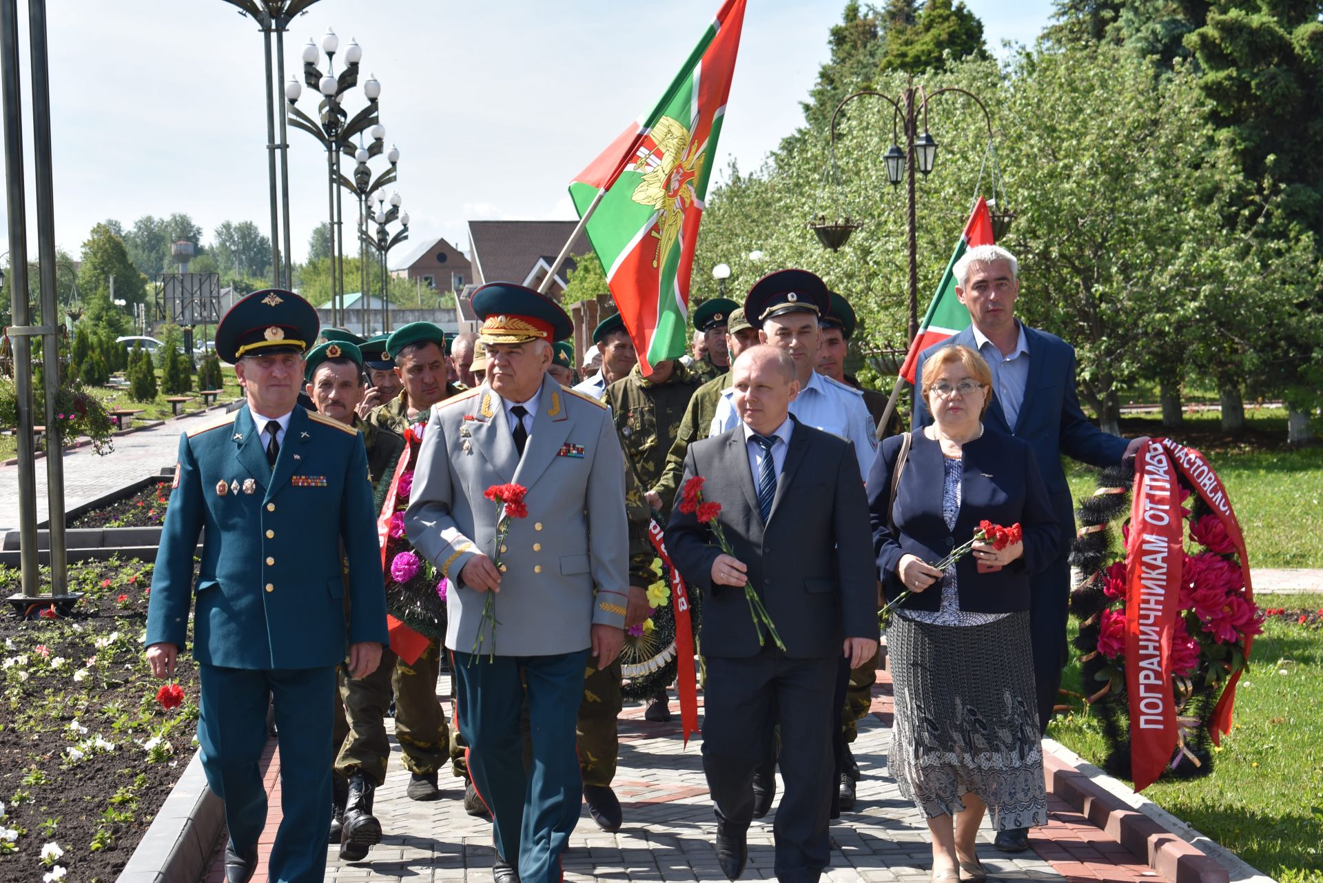 Апаста чик сакчылары көнен билгеләп үттеләр