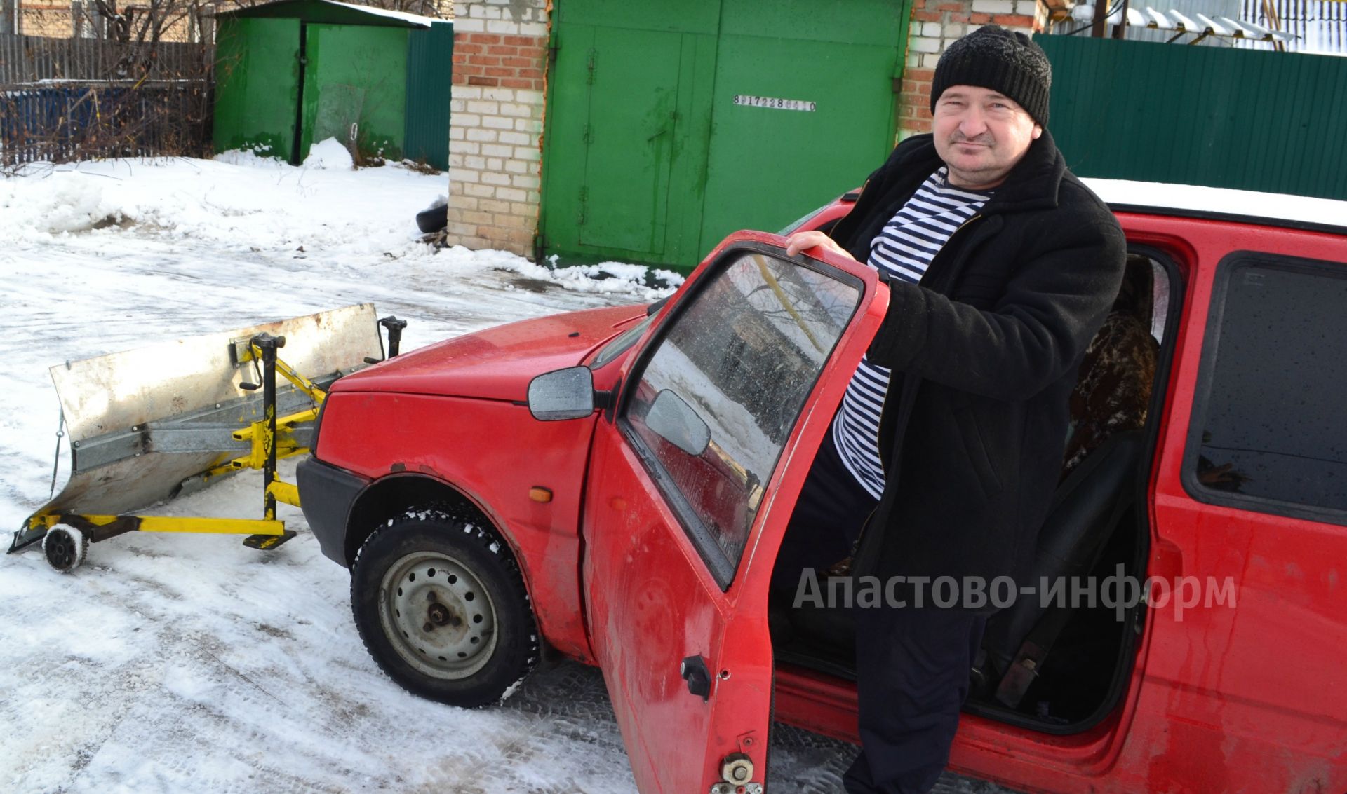 Альберт Сәмигуллин: “Кечкенә машина зур трактордан калышмыйча кар эттерә“