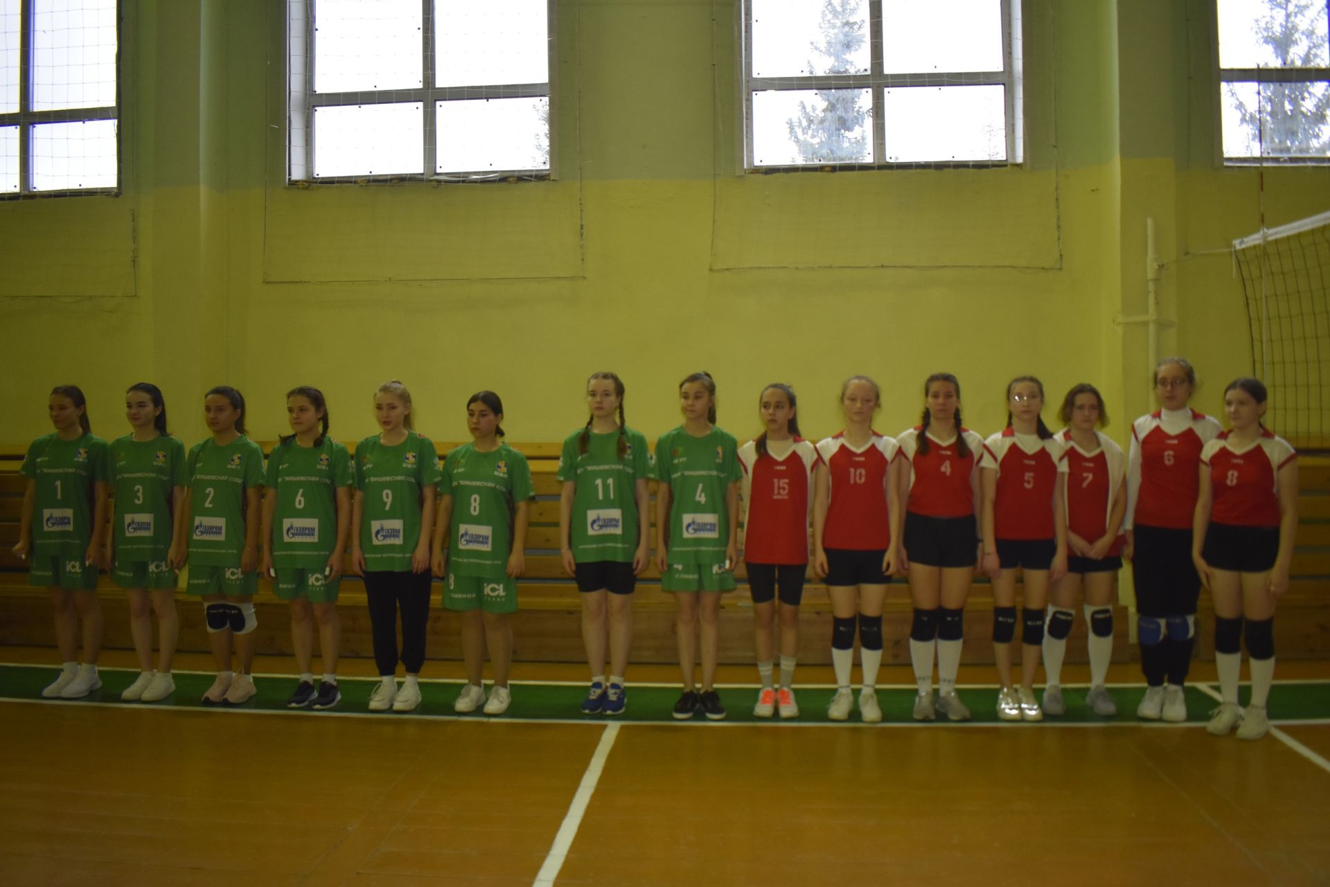 На базе Апастовской школы прошли игры по волейболу среди девушек – учащихся школ района