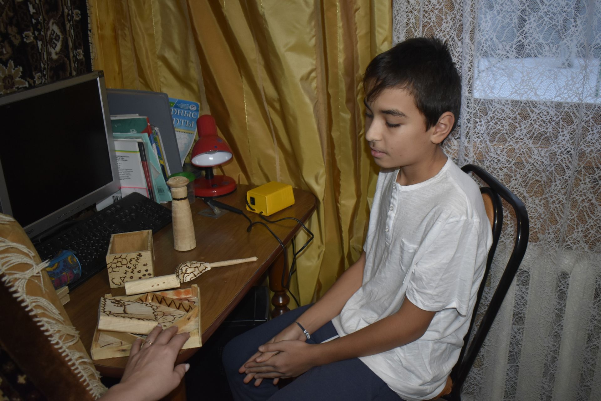 Проживающая в Апастово Гульнара Кабирова с детства приучает детей к труду