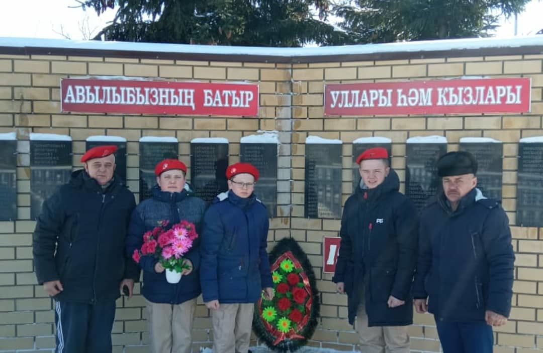 Жители Апастовского района присоединились к​ ​ акции «Защитим память героев»