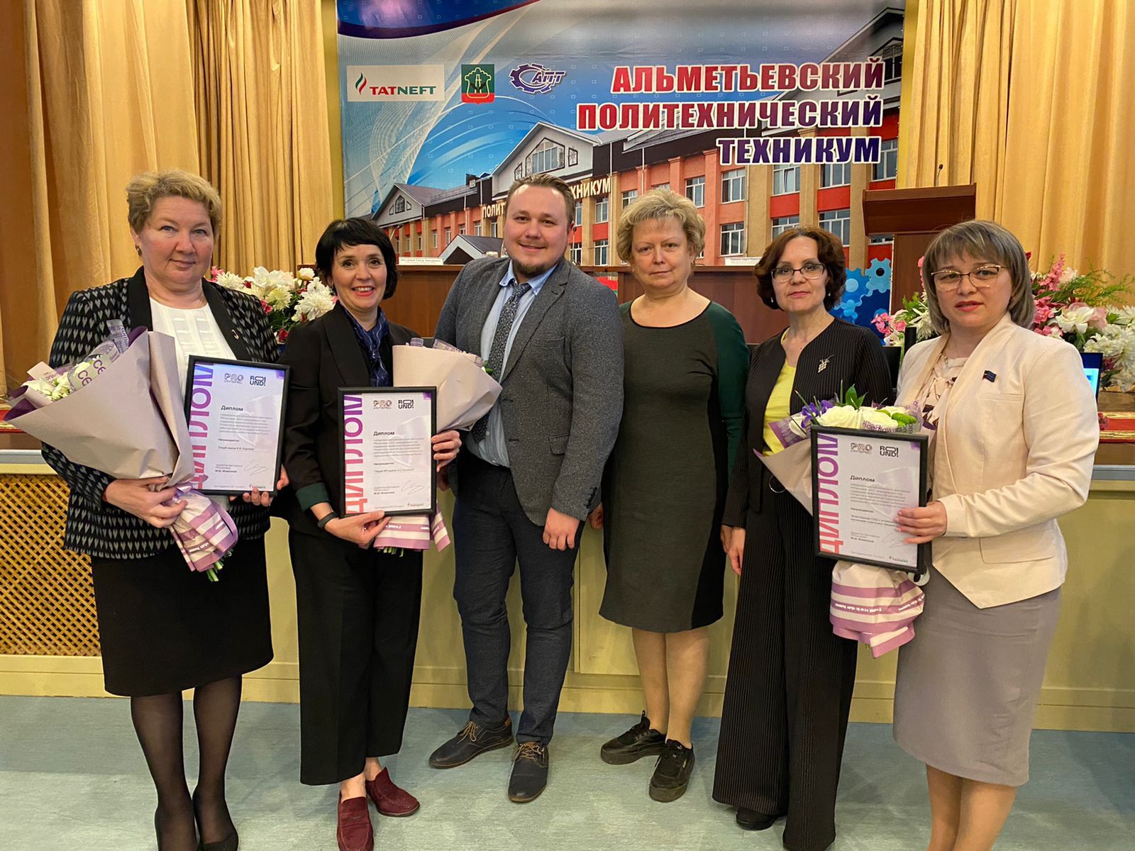 Апастовская средняя общеобразовательная школа победила в фестивале PROинтерес- 2022