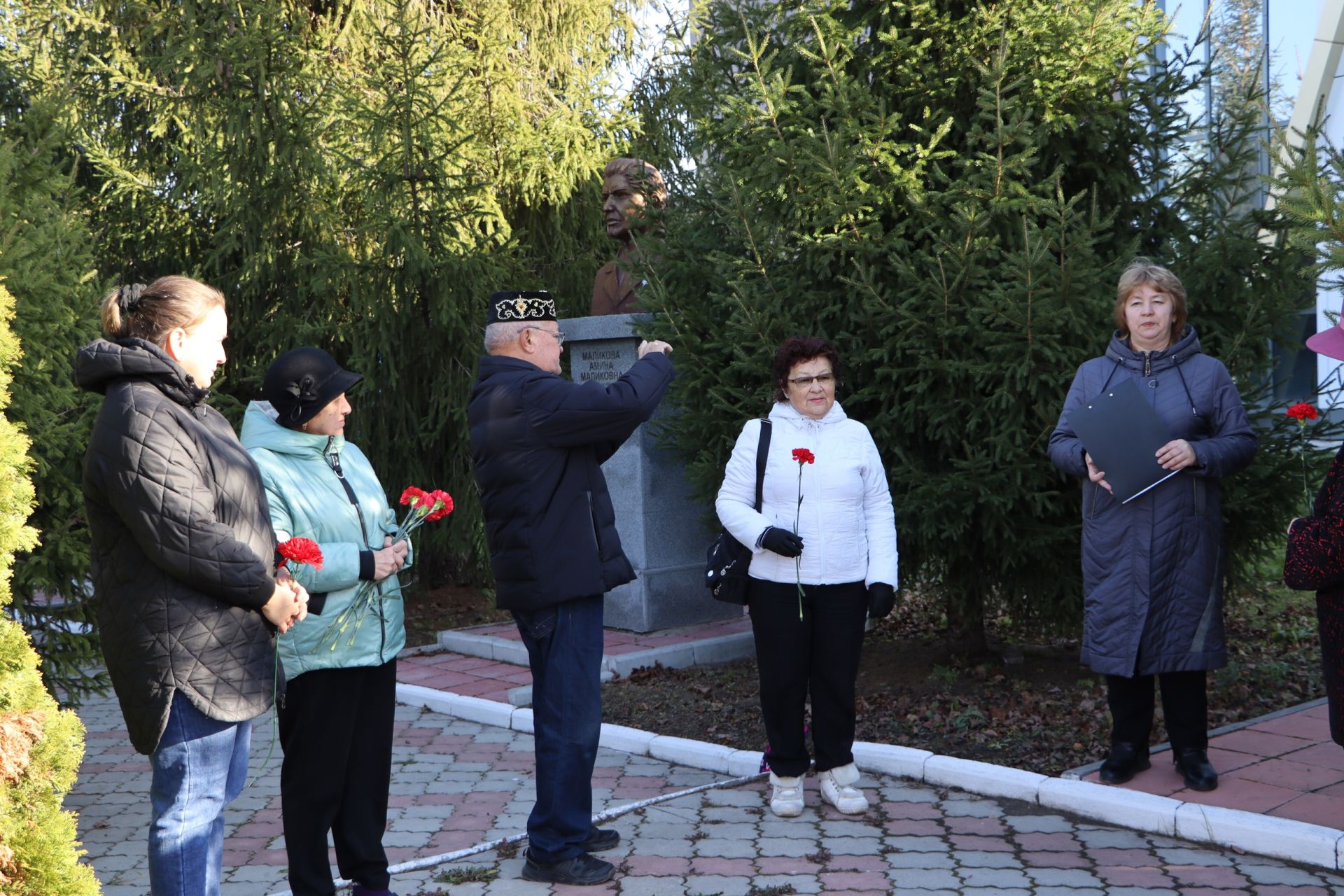 Апаста данлыклы якташыбыз Фәхри Насретдиновны искә алдылар