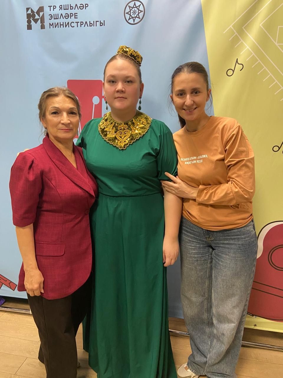 Студентка Апастовского аграрного колледжа приняла участие в молодежном фестивале песни и поэзии «Бика Фест»