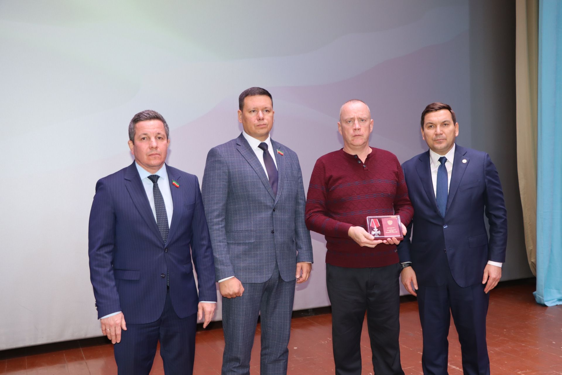 Апаста батыр егетләрне искә алдылар