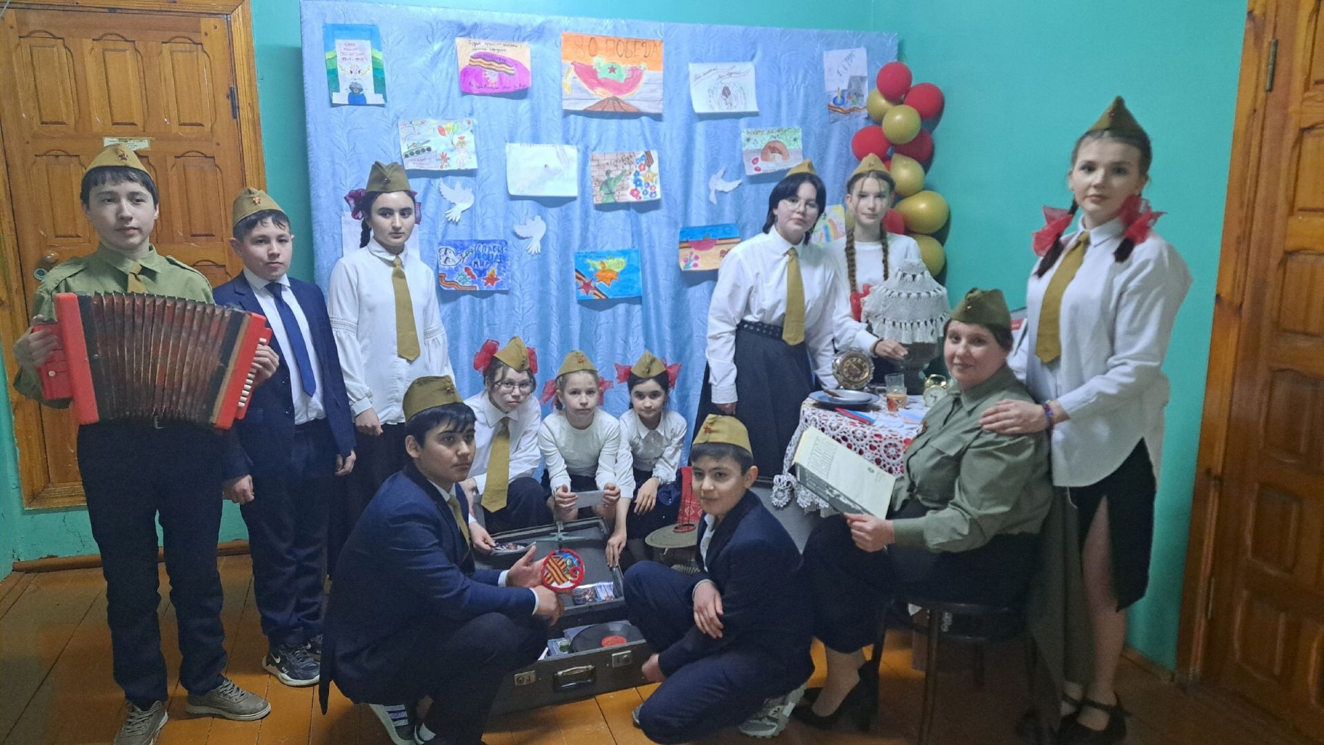 Открытие года Защитников Отечества в Давликеевской школе прошло с большим размахом и вдохновением