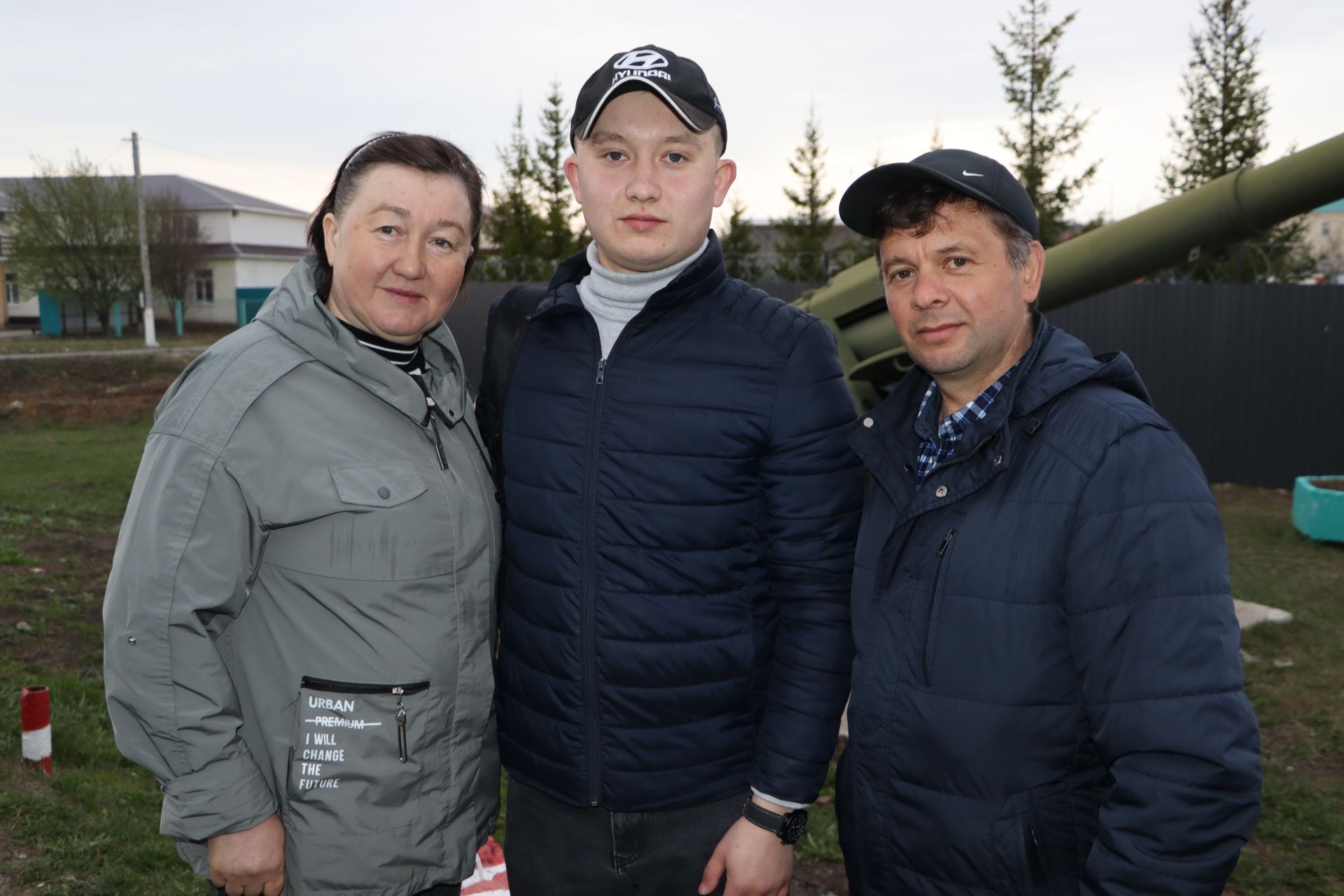 Район егетләре хәрби хезмәткә китте