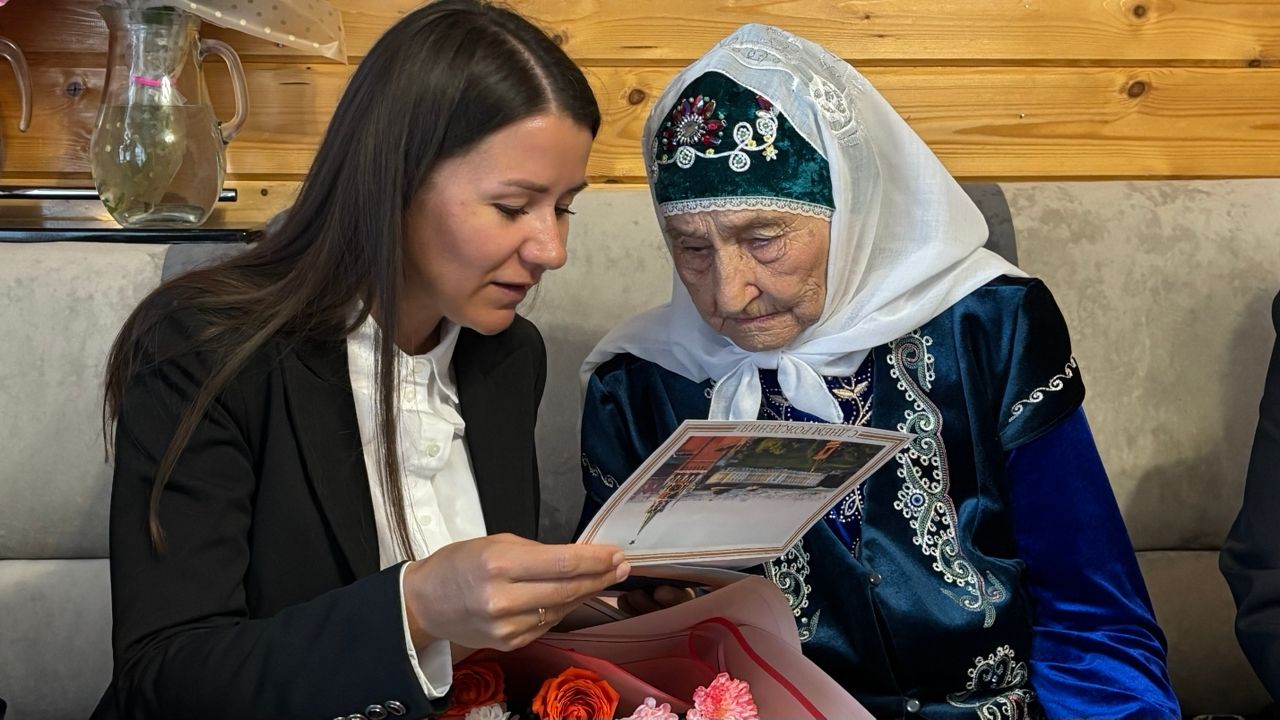 Назимә әби Рәхмәтуллина: Мин – бик бәхетле