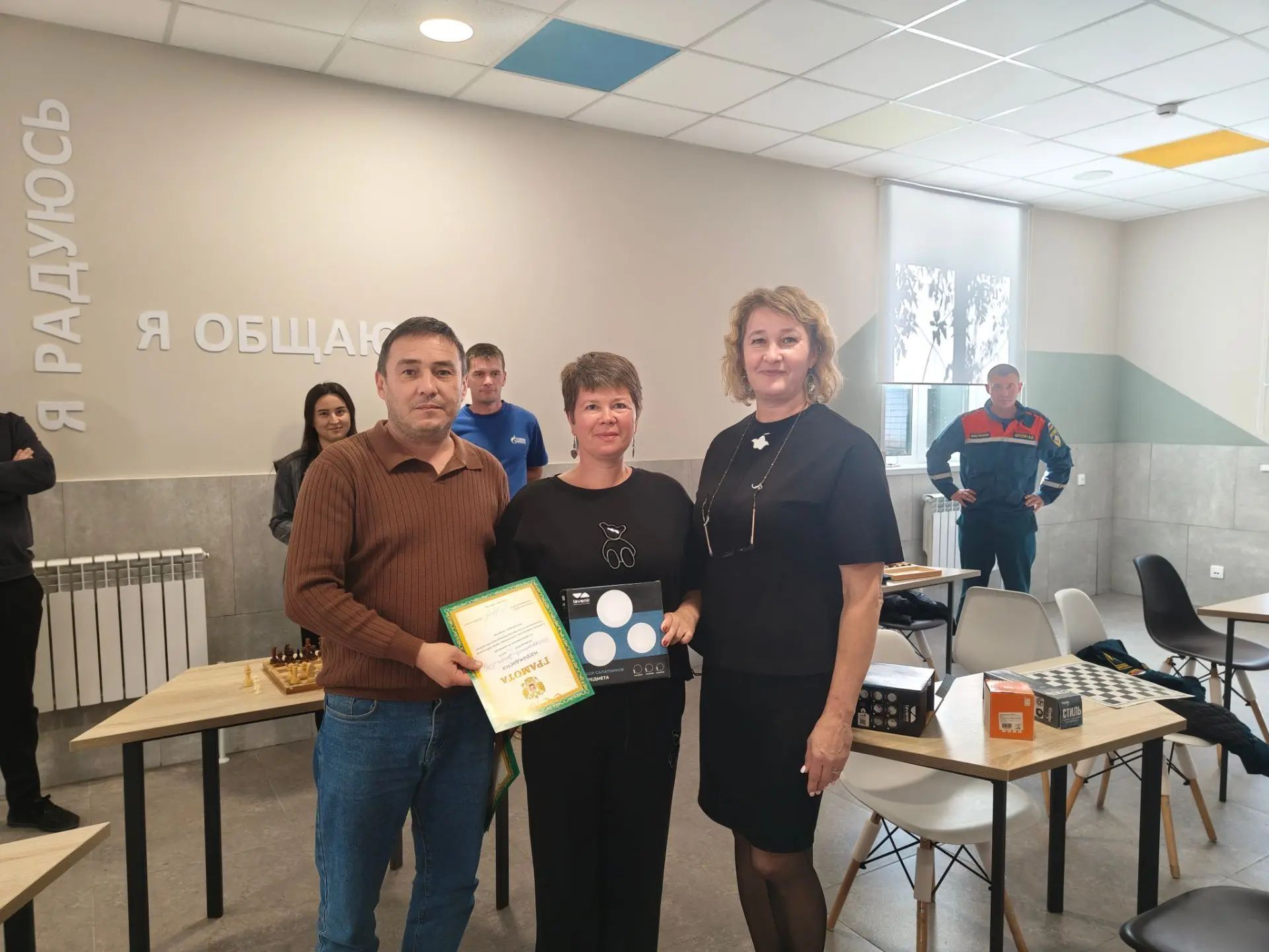В молодёжном центре «Яшьлек» сразились работники района
