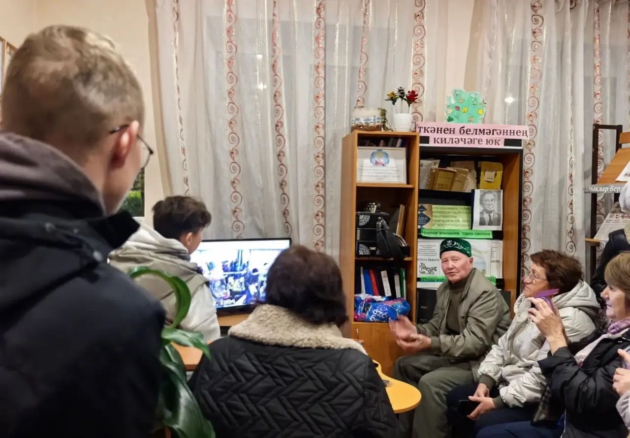 Морзалар китапханәсендә хезмәт батырлыгы турында сөйләштеләр