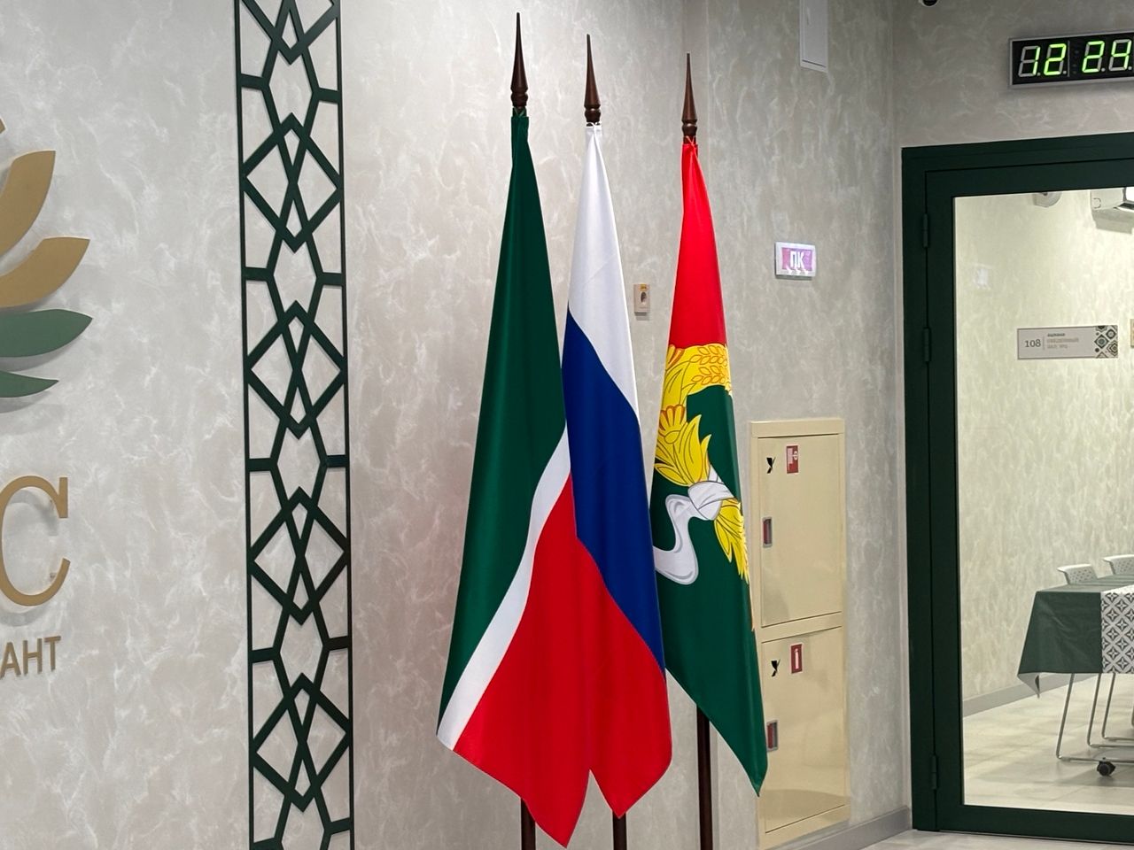Татарстан Рәисе Апаста дини-әхлакый өстәмә белем бирү йортын ачты