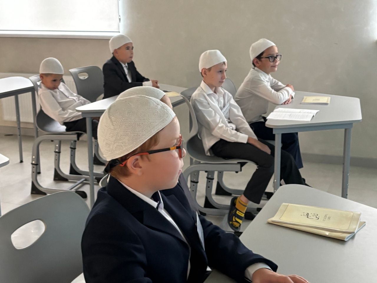 Татарстан Рәисе Апаста дини-әхлакый өстәмә белем бирү йортын ачты