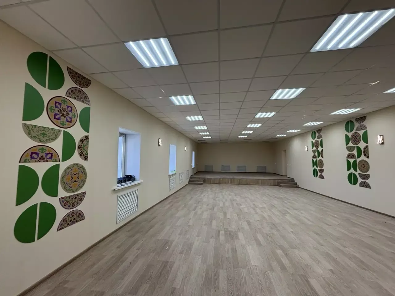 Апаста төзелеш һәм капиталь төзекләндерү эшләре тикшерелде