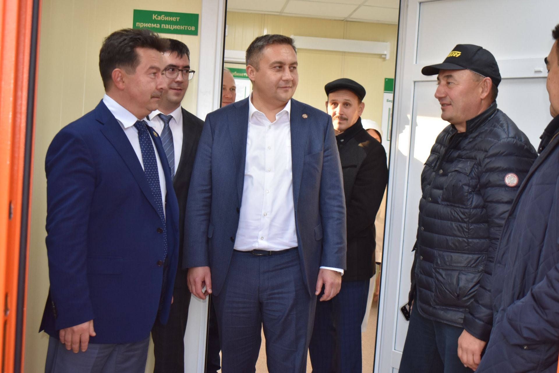 Министр здравоохранения Марат Садыков в Апастовском районе (28.10.2019)