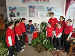 Зур Күккүз китапханәсендә Батырлык сәгате узган