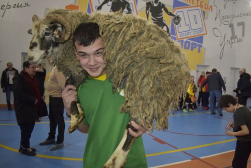 Сильнейшие познаются на ковре