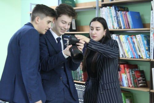 В Центральной детской библиотеке прошел мастер-классе «Фотограф в библиотеке»