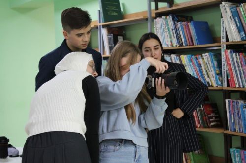 В Центральной детской библиотеке прошел мастер-классе «Фотограф в библиотеке»
