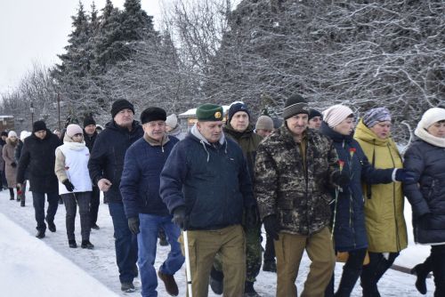 Апаста әфганчылар көне билгеләп үтелде
