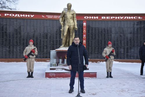 Апаста әфганчылар көне билгеләп үтелде