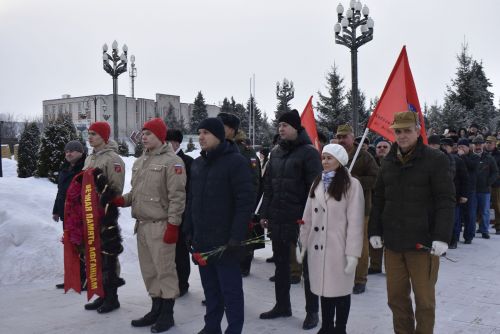 Апаста әфганчылар көне билгеләп үтелде