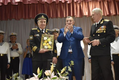 Урок мужества от «Общества моряков»