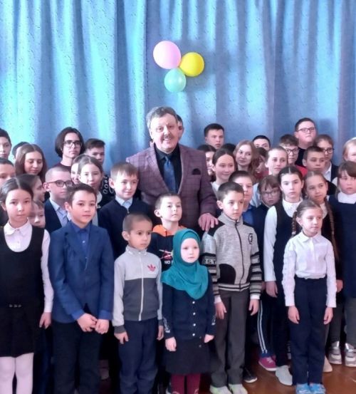 Күренекле якташыбыз Илсур Сафин Апаста булды