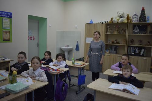 Учащиеся Среднебалтаевской школы обучаются в современных условиях
