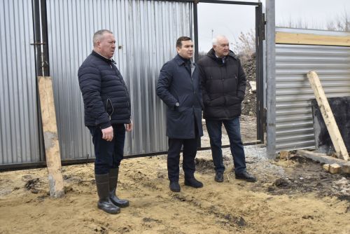 Апаста ябык футбол манежы төзелә