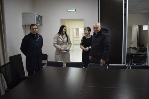 Россия Федерациясе Дәүләт Думасы депутаты Илдар Гыйльметдинов “Партия десанты” кысаларында төзелеш объектлары белән танышып чыкты