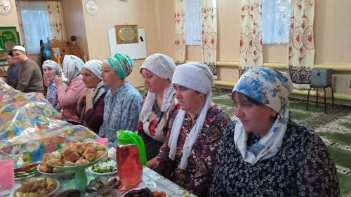Шыгай авылы мәчетендә ифтар мәҗлесе узды