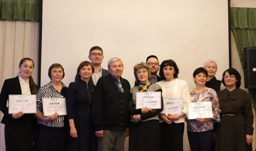 Апасның “Салават күпере” балалар бакчасы тәрбиячесе “Әдәби карта” бәйгесе җиңүчесе