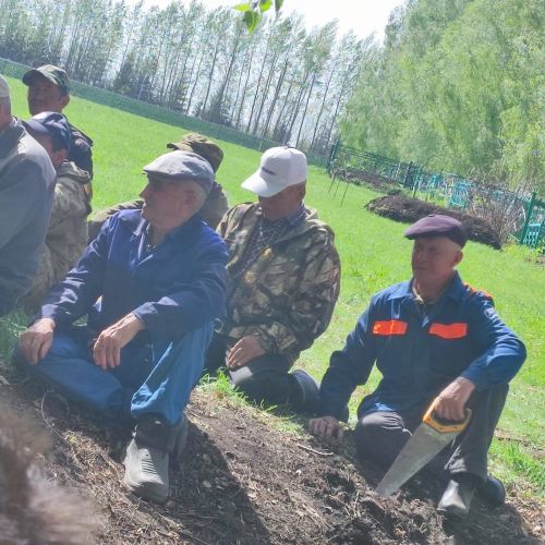Урта Балтайлылар Яз һәм Хезмәт бәйрәме көнен изге эшкә багышлады
