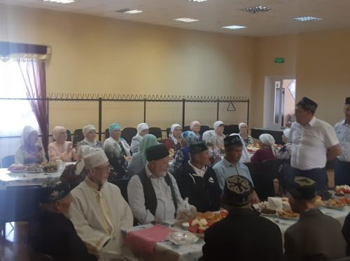 Кызыл Тау җирлегендә корбан ашы узды