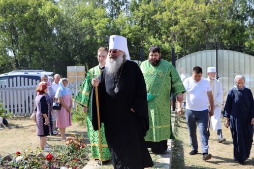 Храм Иоанна Предтечи села Бишево посетил митрополит Казанский и Татарстанский Кирилл