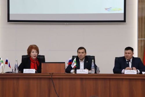 В Апастовском районе состоялось совещание с профсоюзным активом