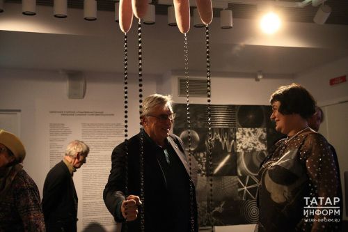 В Казань привезли «Обратную сторону Луны/Земли/Солнца»