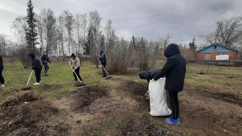 Учащиеся Бишевской школы приняли активное участие во Всероссийском субботнике