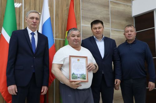 Апаста умартачылар бал кортларын саклау хакында сөйләштеләр