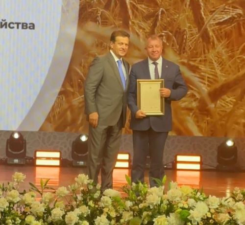 Апаслылар башкалада хөрмәтләнде