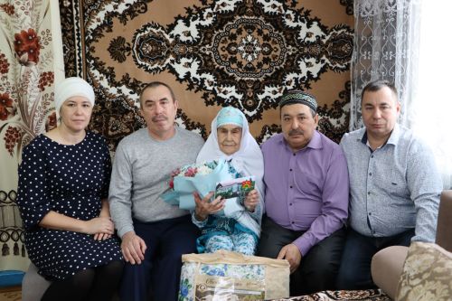 Нурсәйлә әби Гыймадиева: “15 яшемнән кирпеч сугарга йөрдем”