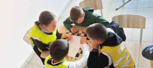 В Бурнашевской школе – игра-викторина по правилам дорожного движения