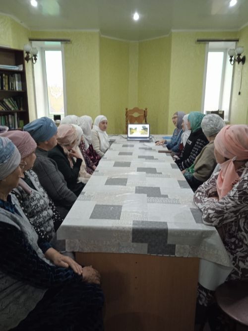 Апас “Җәмигъ” мәчетендә чираттагы мөслимәләр җыены узды